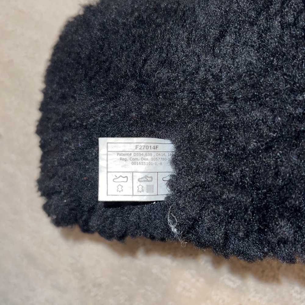 🎉HP🎉UGG BAILEY BUTTON TRIPLET II BOOT SIZE 6 BLACK - Picture 9 of 15